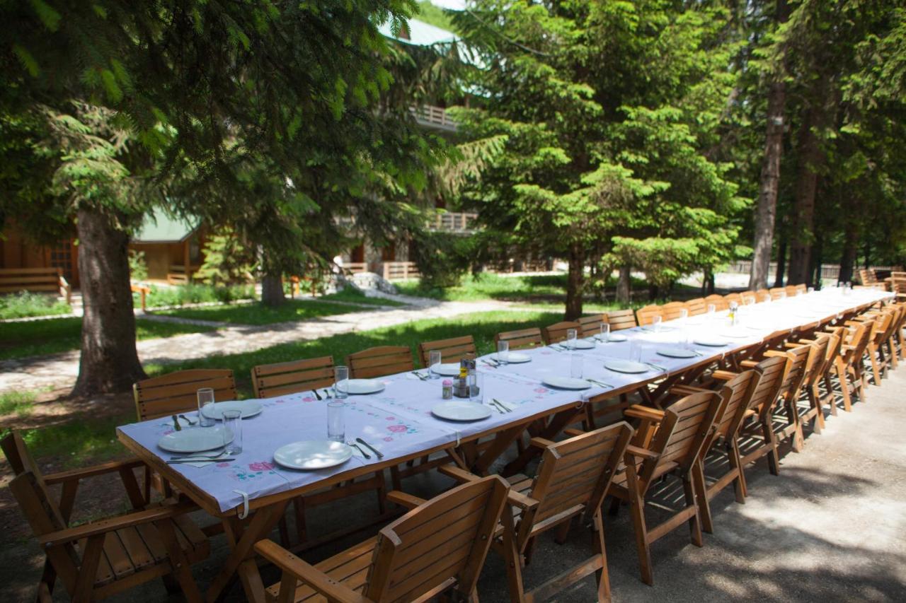 Hotel Fusha E Gjese Valbone Exterior foto