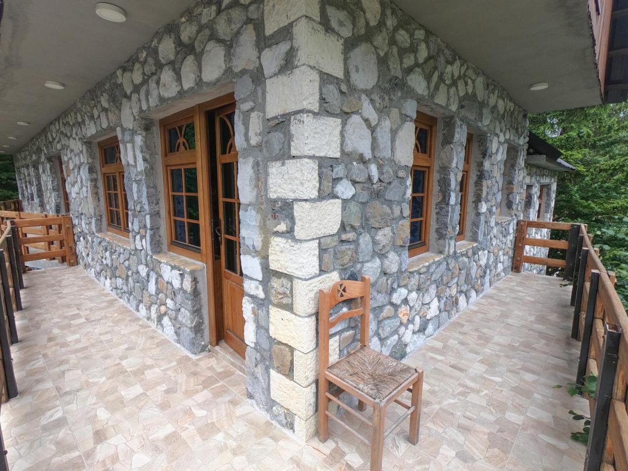 Hotel Fusha E Gjese Valbone Exterior foto